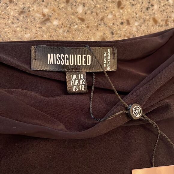 MISSGUIDED *NWT* Seam Free One Shoulder Bodysuit - Picture 5 of 9